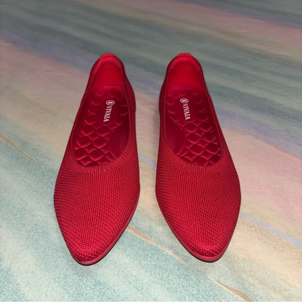 Vivaia Ruby Red Aria 5 Pointed-Toe Ballet Flats Slip On Shoes EUR 39